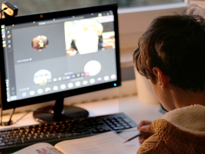 Tekkie Uni notre avis sur cette plateforme où sont formés les petits génies de demain !