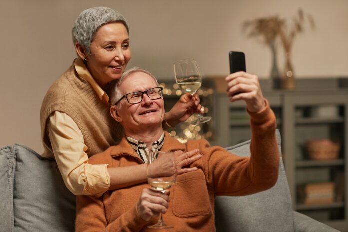 Top 5 des meilleurs sites de rencontres pour seniors