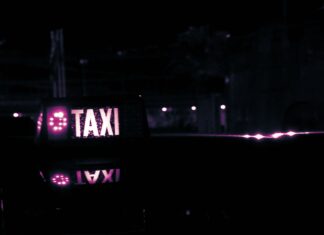 Uber ou Taxi, qui sont les meilleurs chauffeurs Uber ou Taxi, qui sont les meilleurs chauffeurs