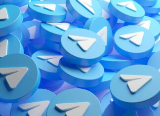 Signal et Telegram : comparaison des deux géants de la messagerie sécurisée Signal et Telegram comparaison des deux géants de la messagerie sécurisée